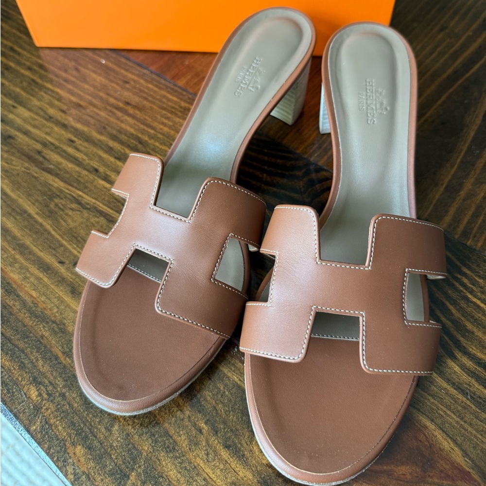 Hermes Oasis sandals, Gold, size 41.5 - Picture 2 of 7
